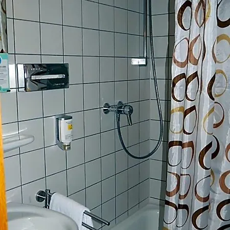 Komfort 3* Λούντβιχσμπουργκ