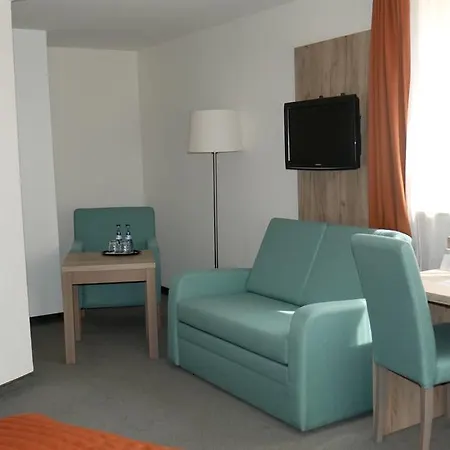 Hotel Komfort 3*