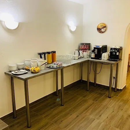 Komfort Hotel 3*